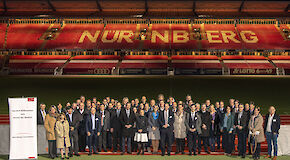Participants of Nuremberg’s Medical Dinner, a networking dinner for leading doctors from the region.