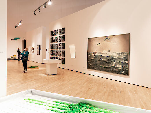 Tagungen und Rahmenprogramm im Kunstmuseum Wolfsburg (hier: Ausstellung Oil)